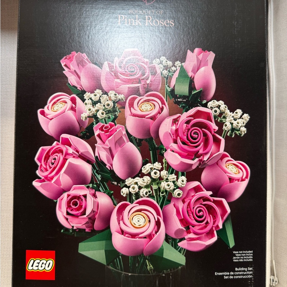 LEGO Pink and Green Floral Arrangement Set